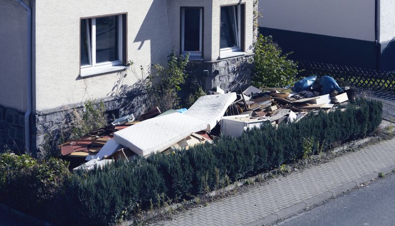 Residential Junk Removal in Sacramento, CA